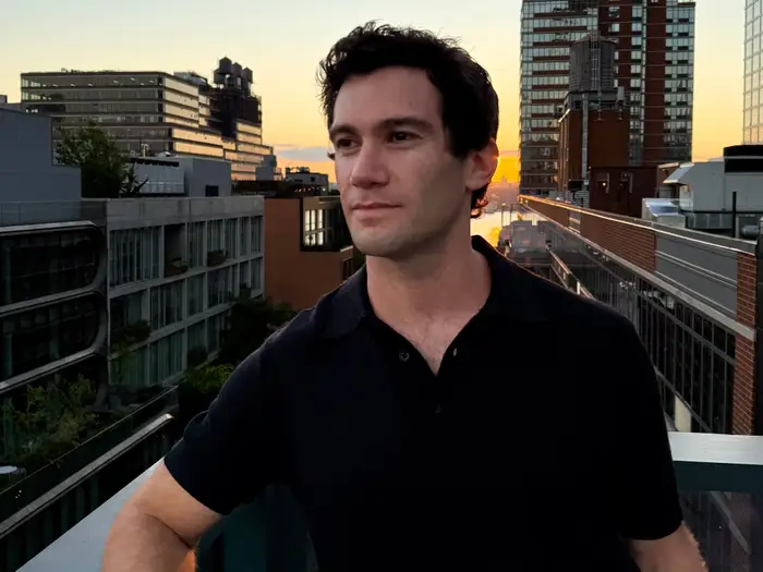 Tento CEO láka novinárov na 200-tisíc jobs a je to schválne